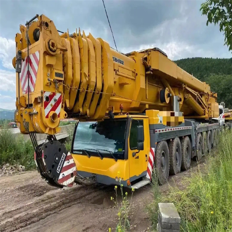 成华附近100吨吊车出租电话